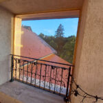 Erkély "ablak" fém szúnyoghálózás után belülről.